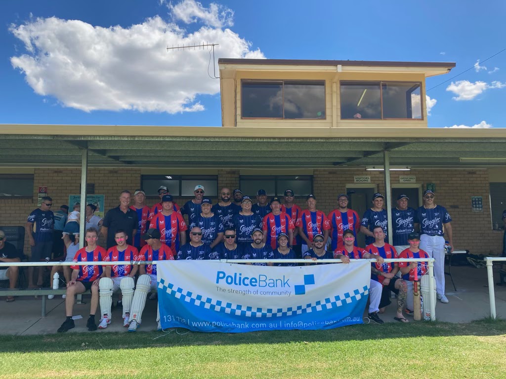 The Riverina and Murrumbidgee Police teams were all smiles